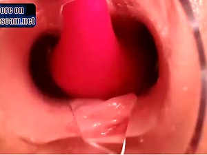 OhMiBod Creamy Cum Speculum Deep Inside Cervi