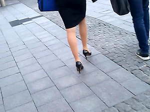 heels and nylons in the city 100