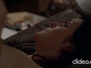 Melanie Lynskey - ''Togetherness''